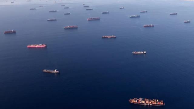 Congested ports and transportation issues